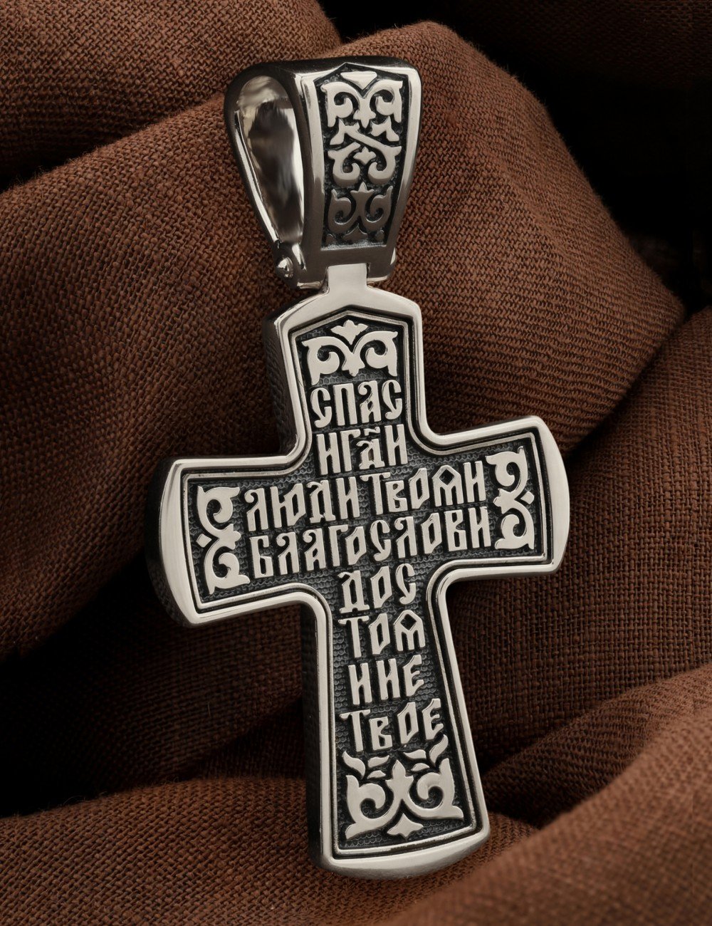 Крест из белого золота