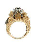 Кольцо из лимонного золота c эмалью и янтарём