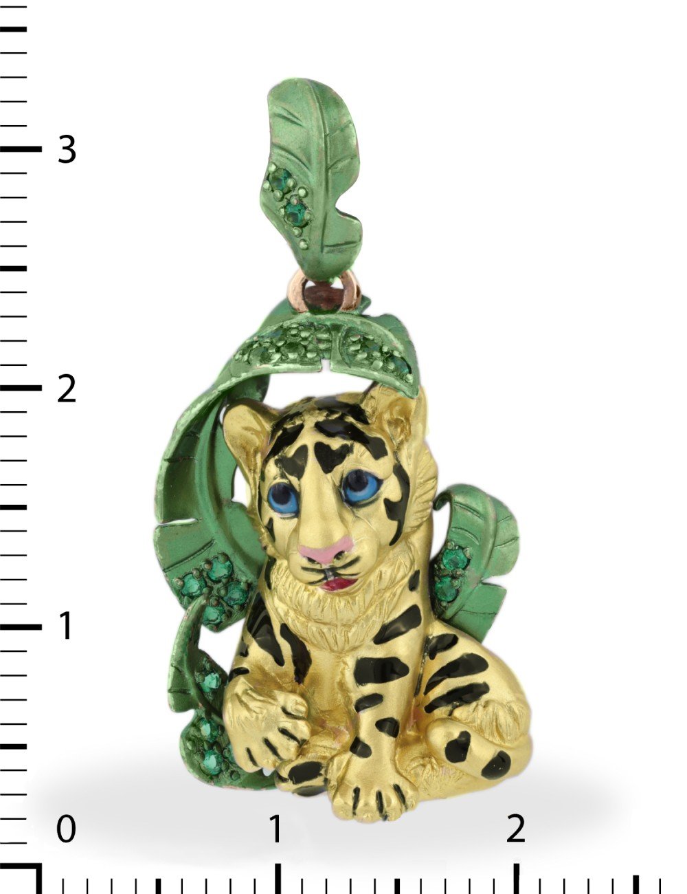 Подвеска из золота c эмалью и изумрудом