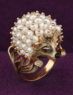 Кольцо из золота c эмалью и жемчугом