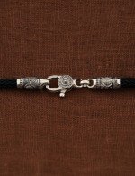 Шнурок шёлковый из белого золота 585 пробы c шёлковым шнурком