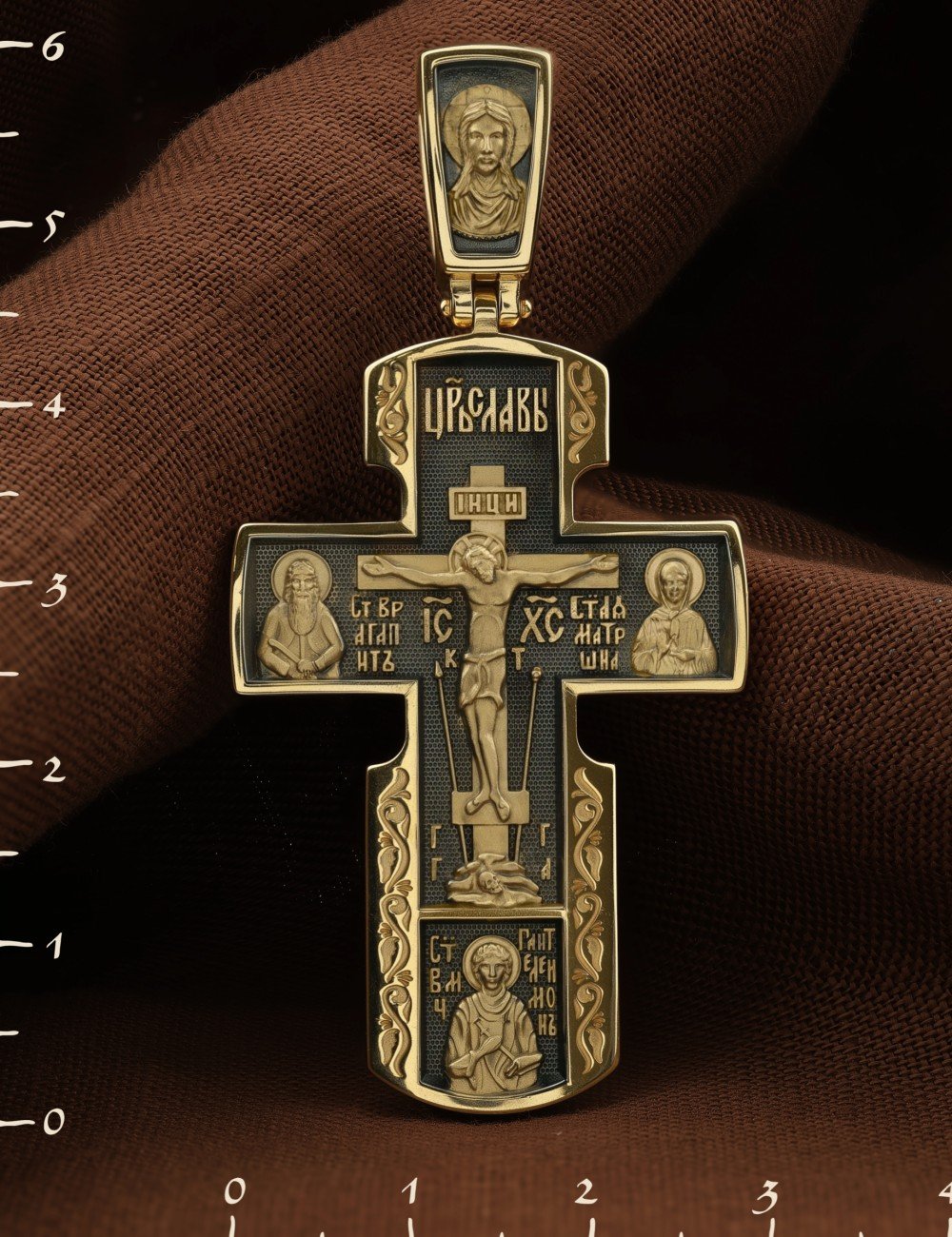 Крест из лимонного золота