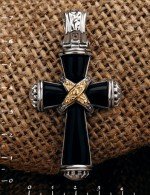 Крест из серебра и золота c ониксом и рубином