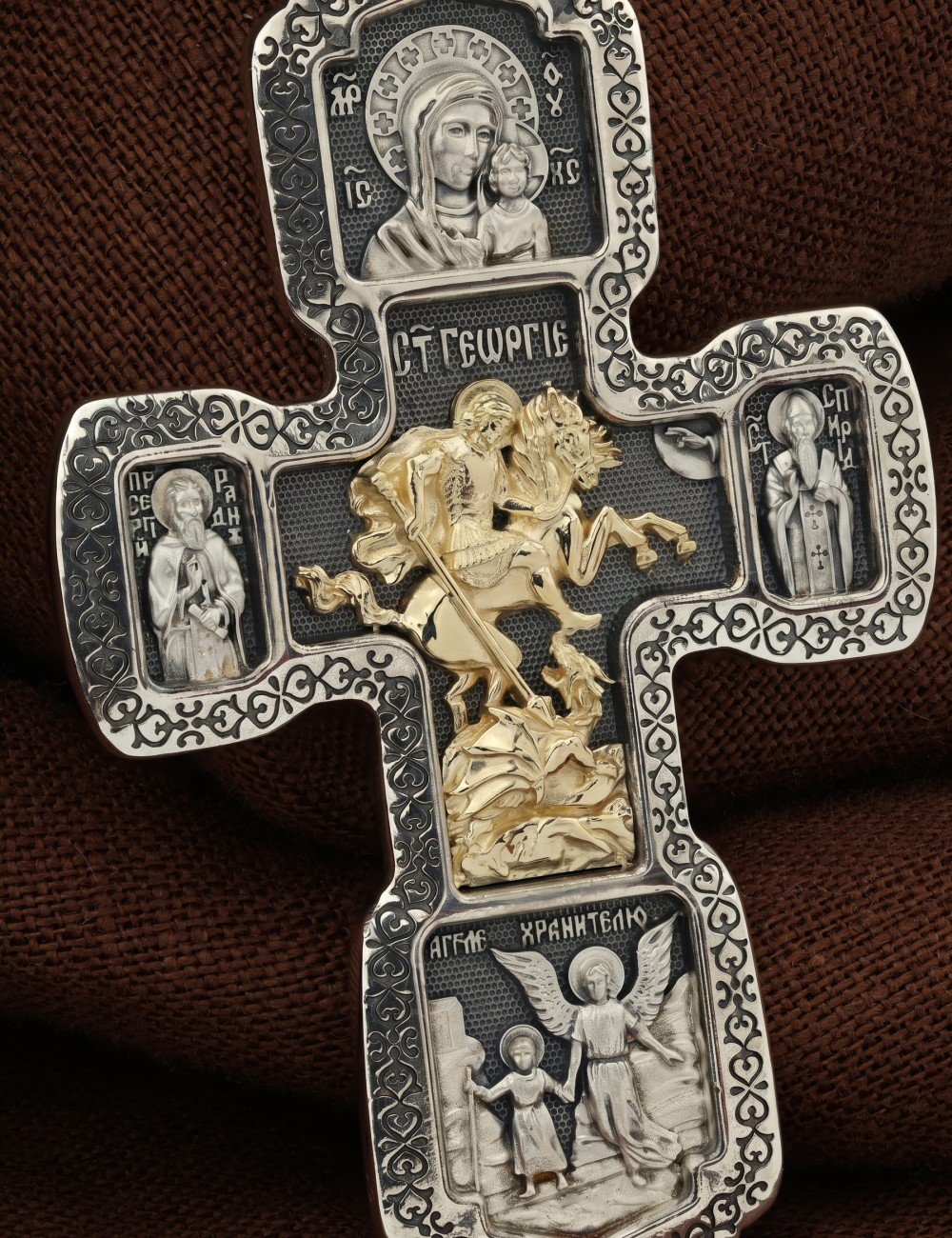 Крест из серебра 925 пробы и золота 585 пробы