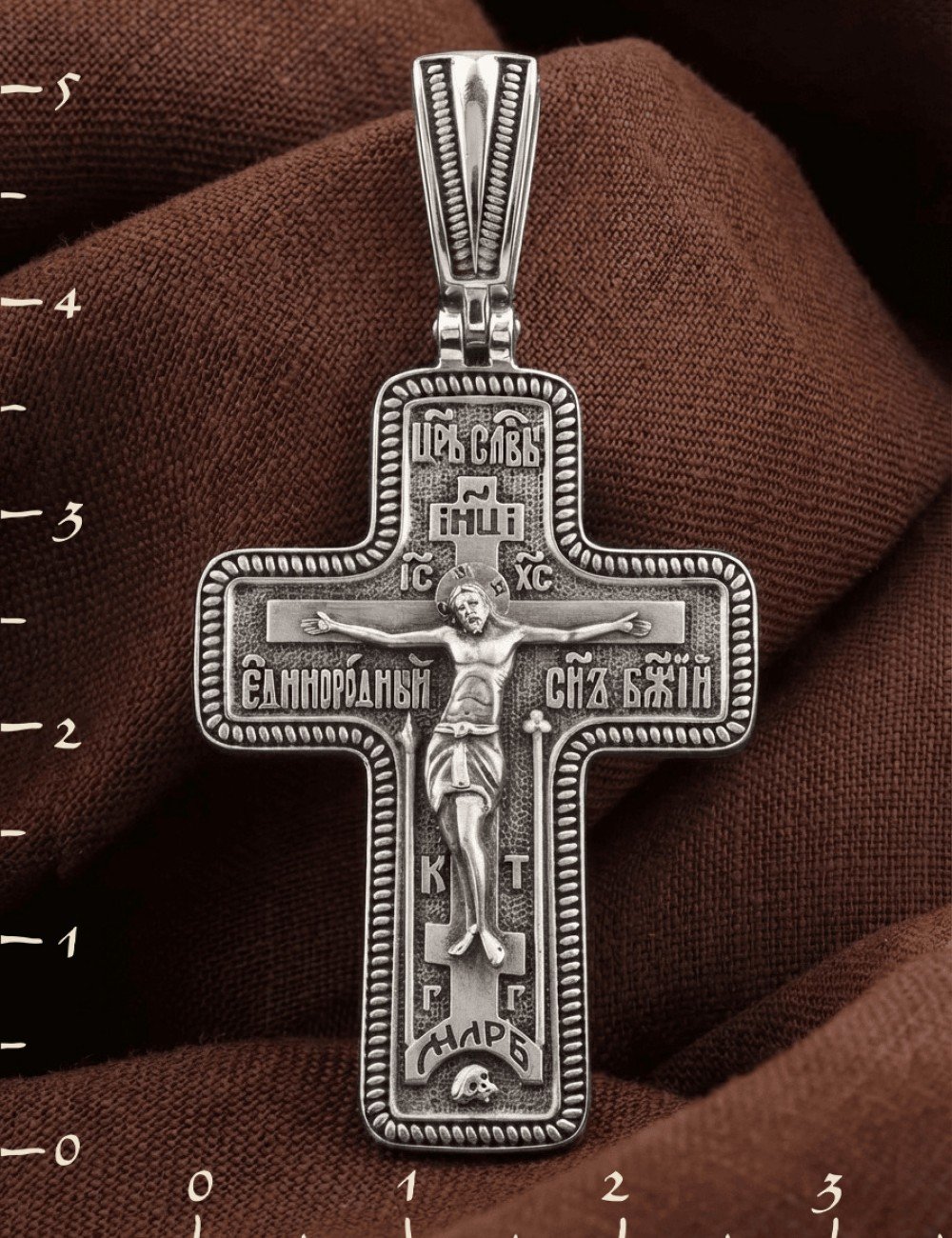 Крест из белого золота