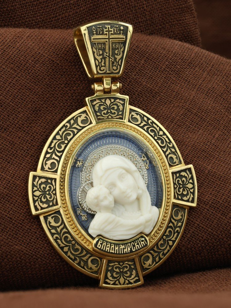 Нательная икона из лимонного золота 585 пробы c эмалью и бивнем мамонта
