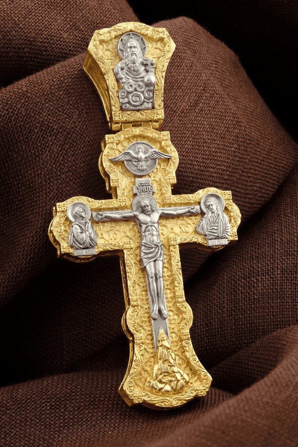 Крест из лимонного золота