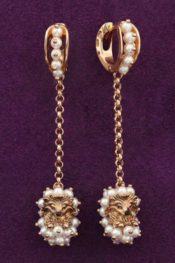 Серьги из золота c эмалью и жемчугом