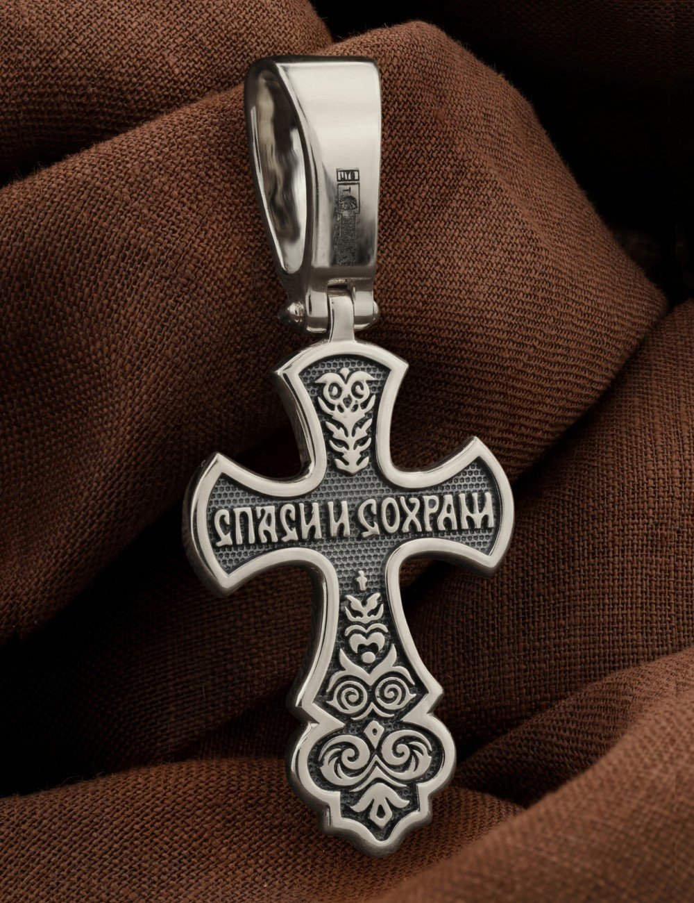 Крест из белого золота