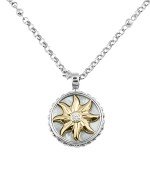 Колье из белого золота c бриллиантами, ониксом и перламутром