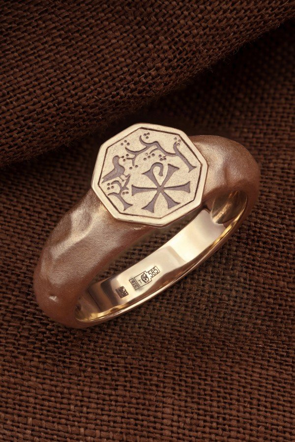 Кольцо из золота