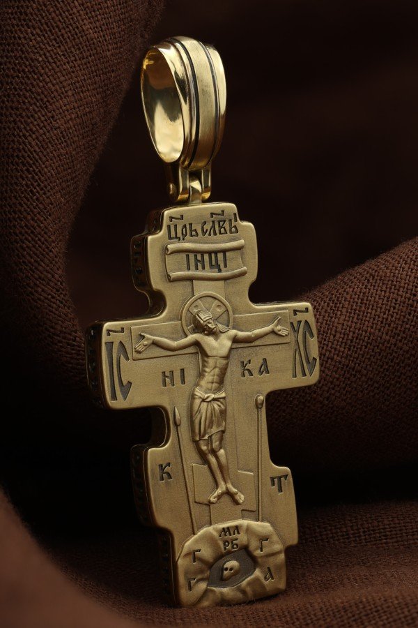 Крест из лимонного золота