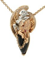 Колье из золота c эмалью, бриллиантами, рубином и ониксом