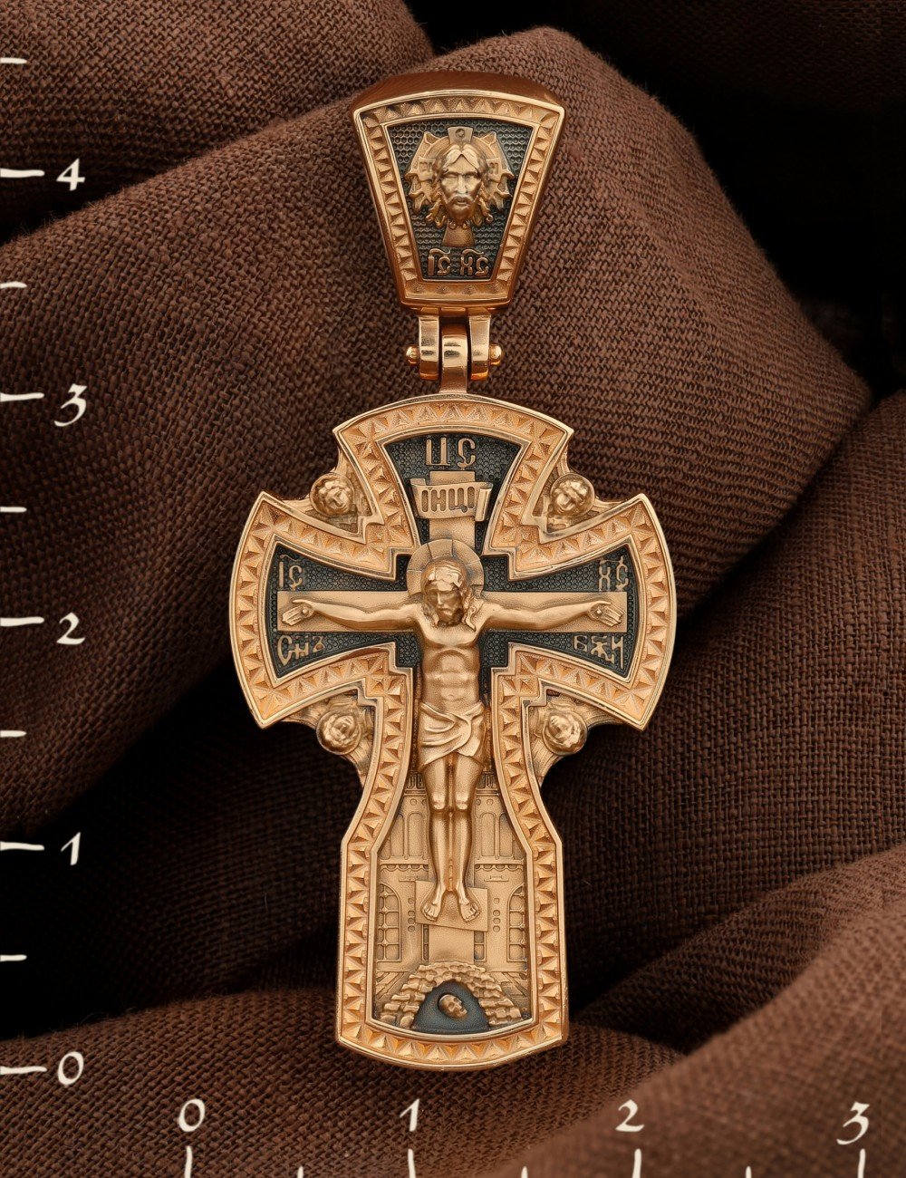 Крест из золота