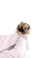 Кольцо из лимонного золота c эмалью, ониксом и рубином