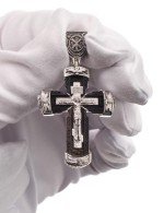 Крест из белого золота c эбеновым деревом