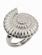 Кольцо из белого золота c рубином