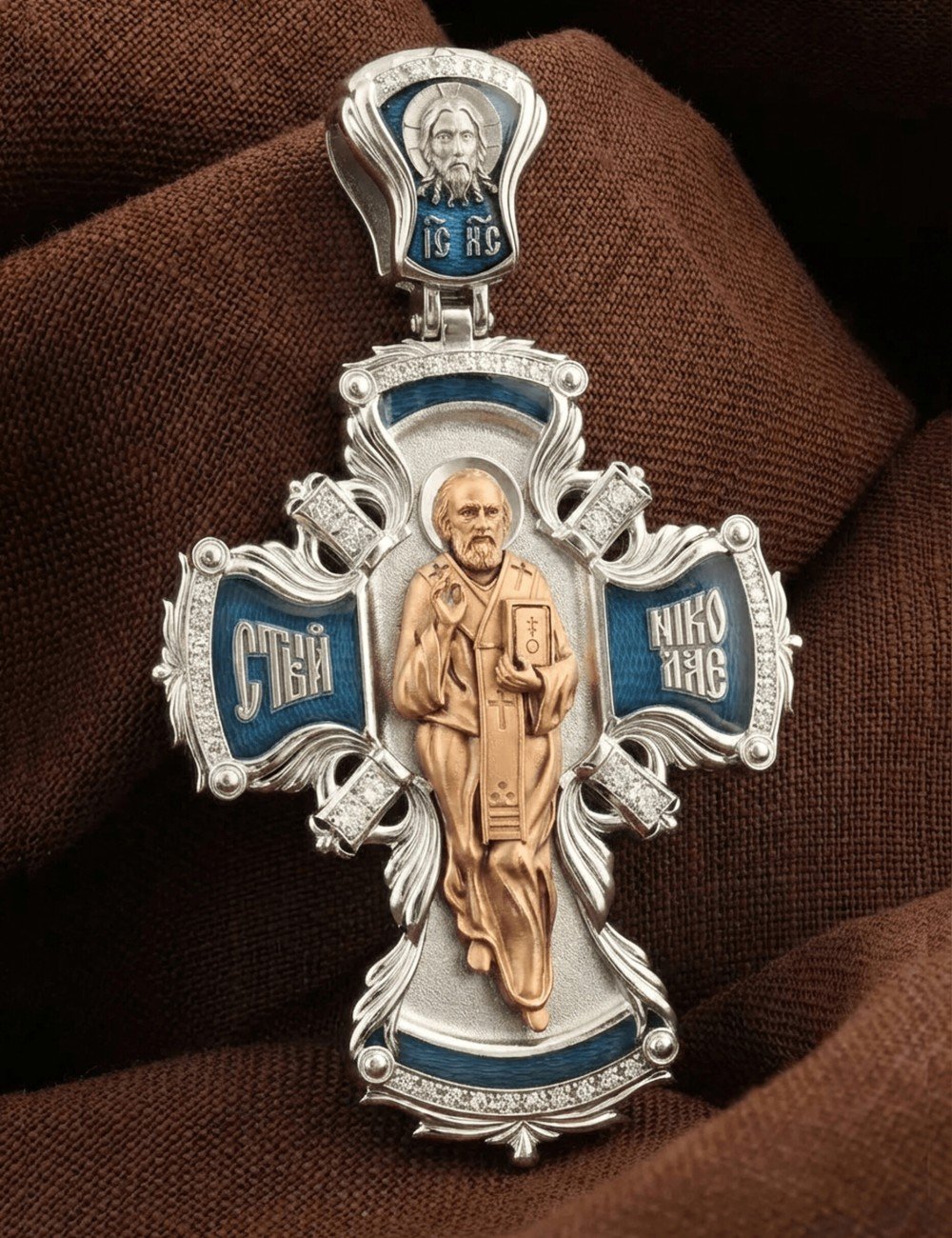 Крест из белого золота c эмалью и бриллиантами