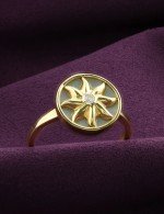 Кольцо из лимонного золота c бриллиантами и перламутром