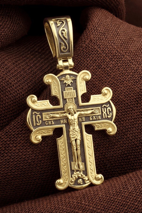 Крест из лимонного золота