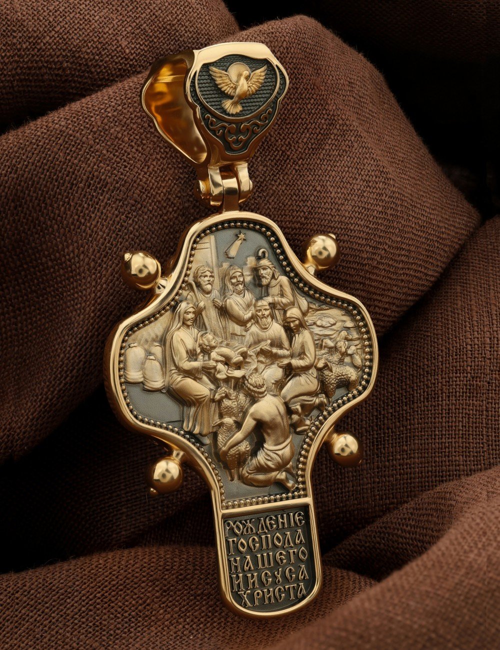 Крест из лимонного золота