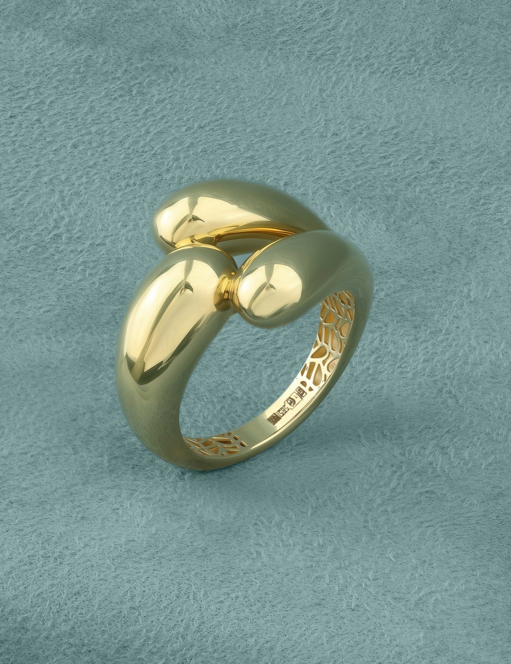 Кольцо из лимонного золота