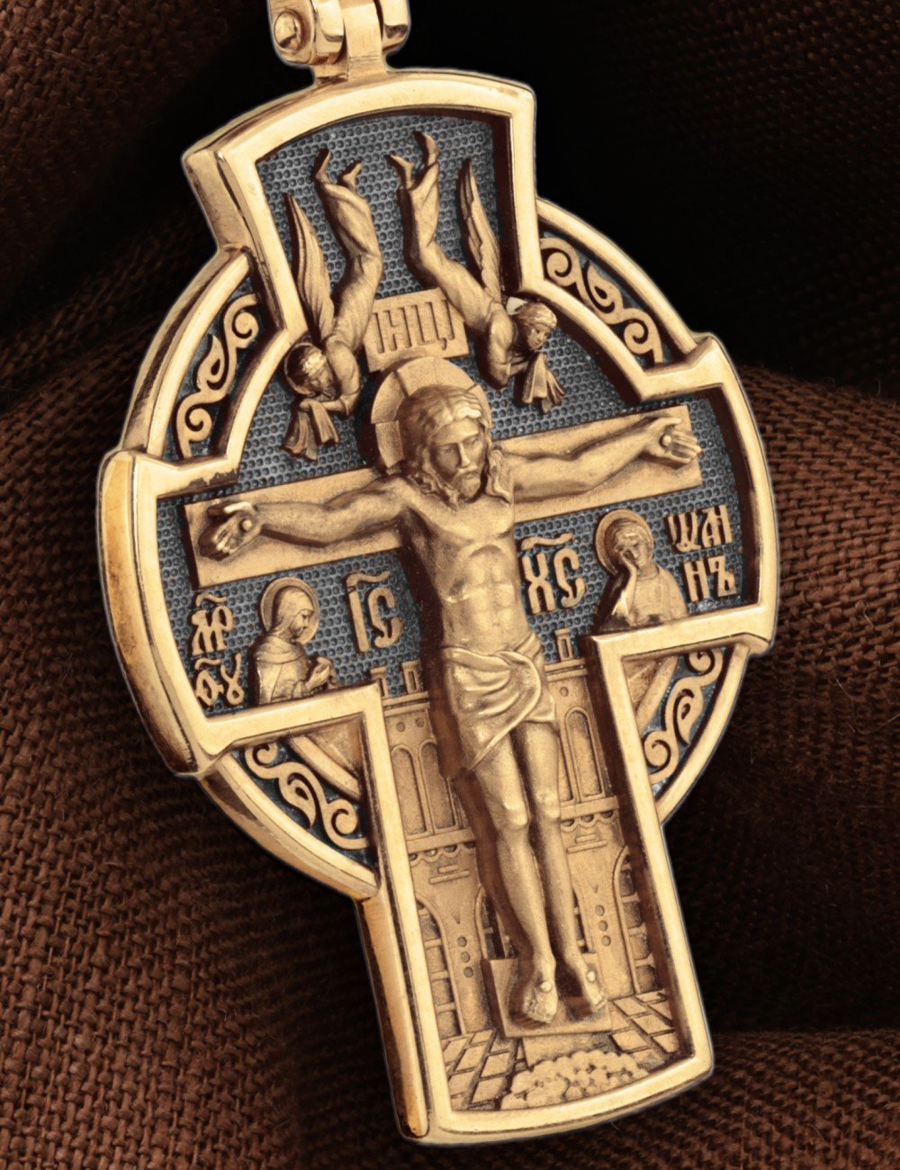 Крест из золота