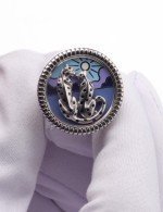 Кольцо из белого золота c эмалью