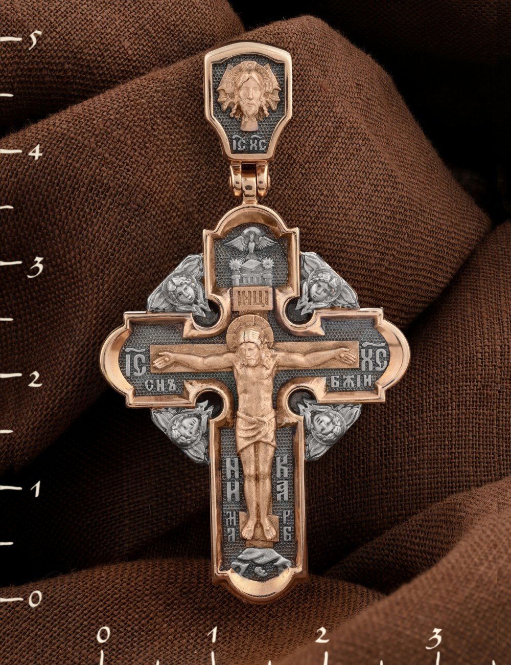 Крест из золота