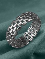 Кольцо из белого золота