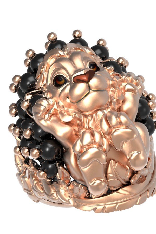 Кольцо из золота c эмалью и ониксом