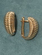 Серьги из золота