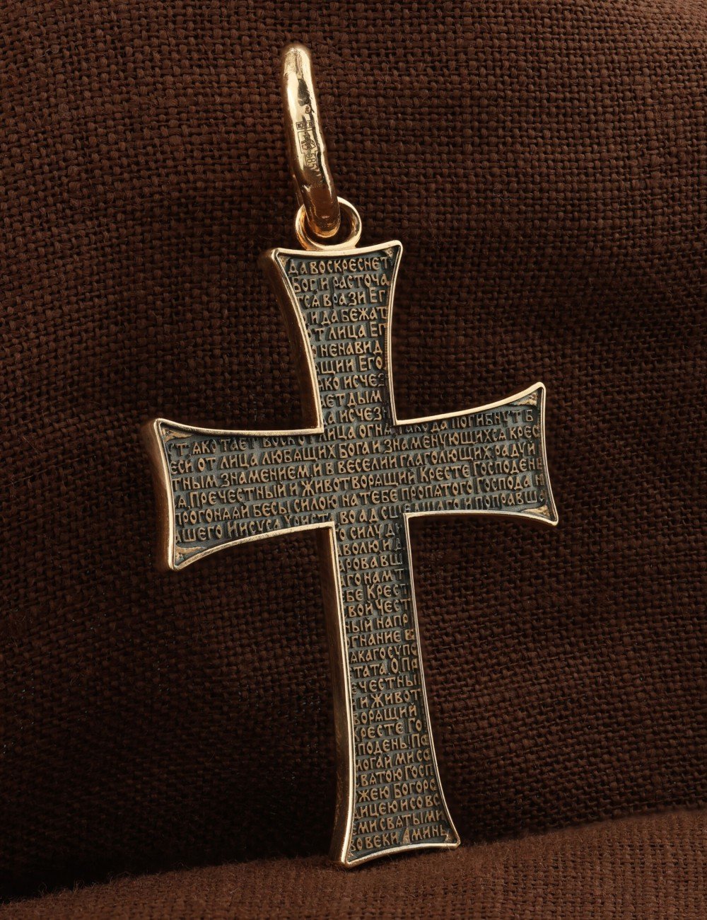 Крест из золота