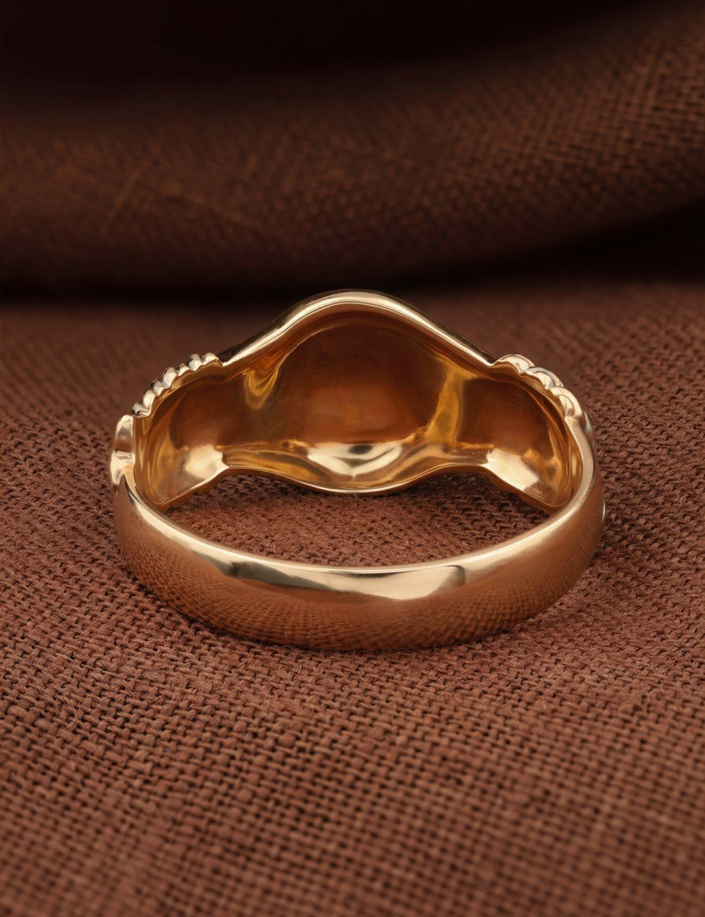 Кольцо из золота