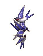 Брошь из лимонного золота c эмалью