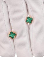 Серьги из золота c малахитом