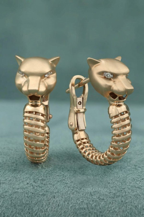 Серьги из золота c бриллиантами