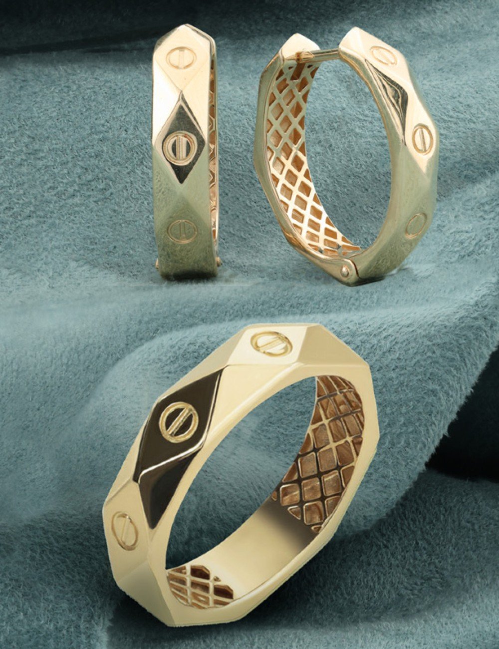 Кольцо из золота