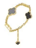 Браслет из лимонного золота c ониксом и перламутром