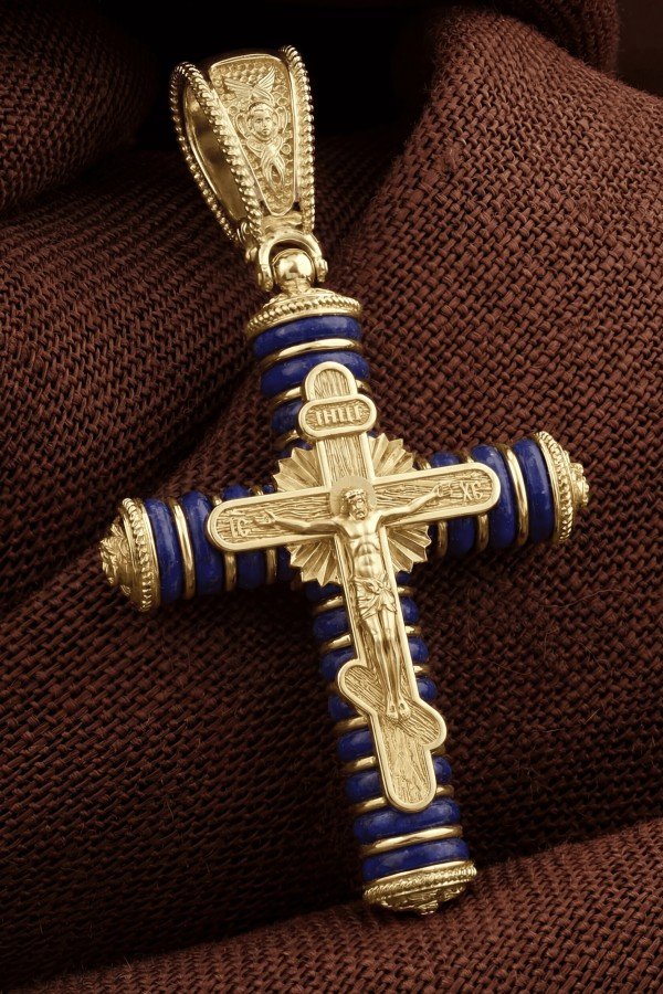 Крест из лимонного золота c лазуритом
