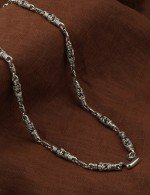 Цепь из белого золота c эмалью и эбеновым деревом