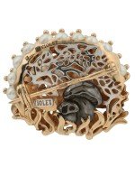 Брошь из золота c эмалью и жемчугом