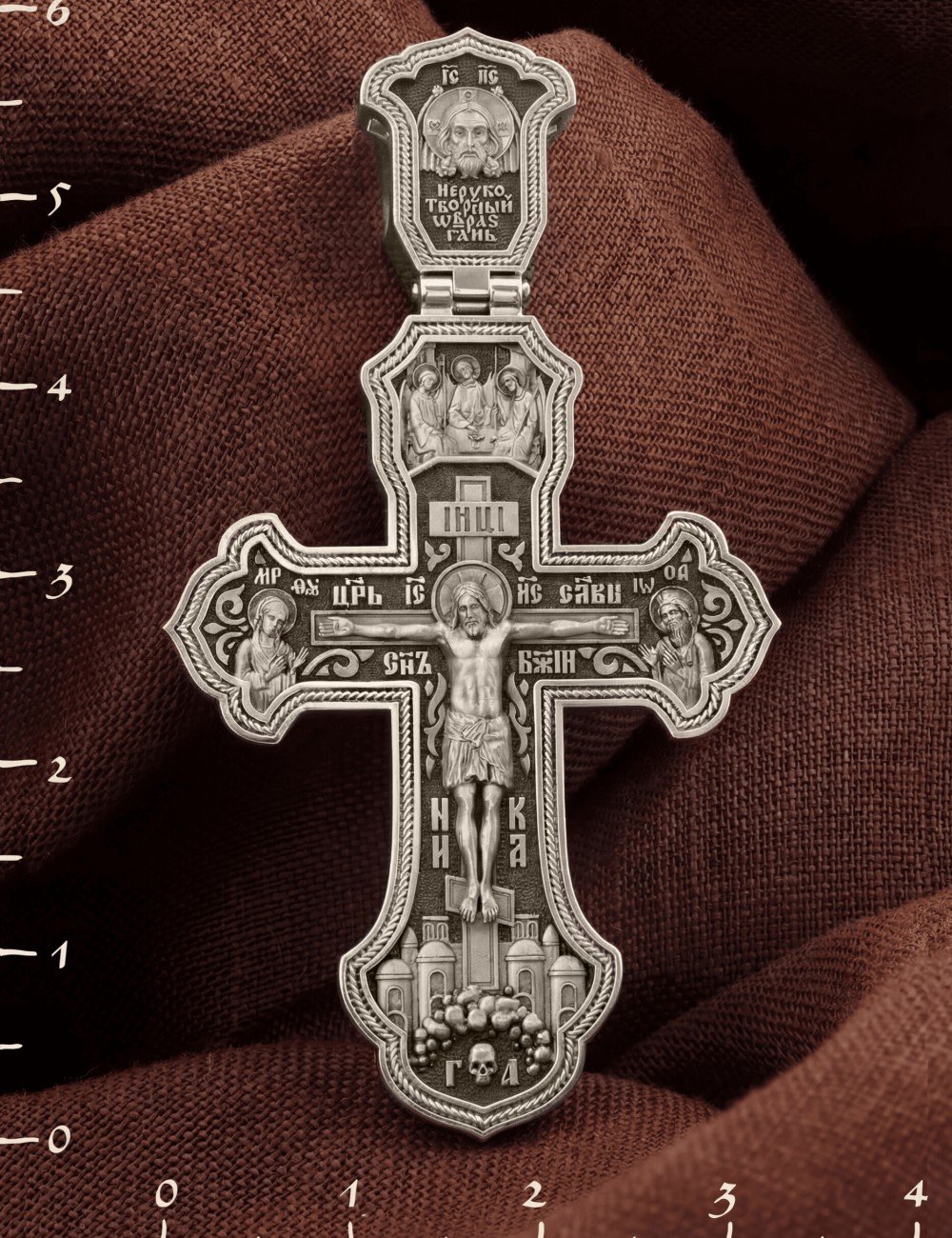 Крест из белого золота