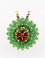 Подвеска из золота c гранатом, хризопразом и кораллом