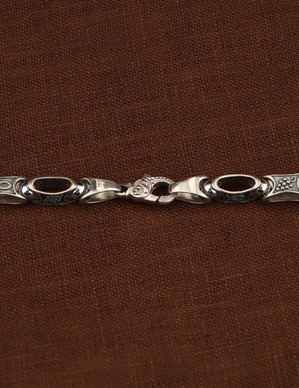 Цепь из белого золота