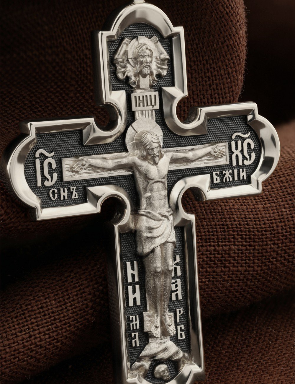 Крест из белого золота