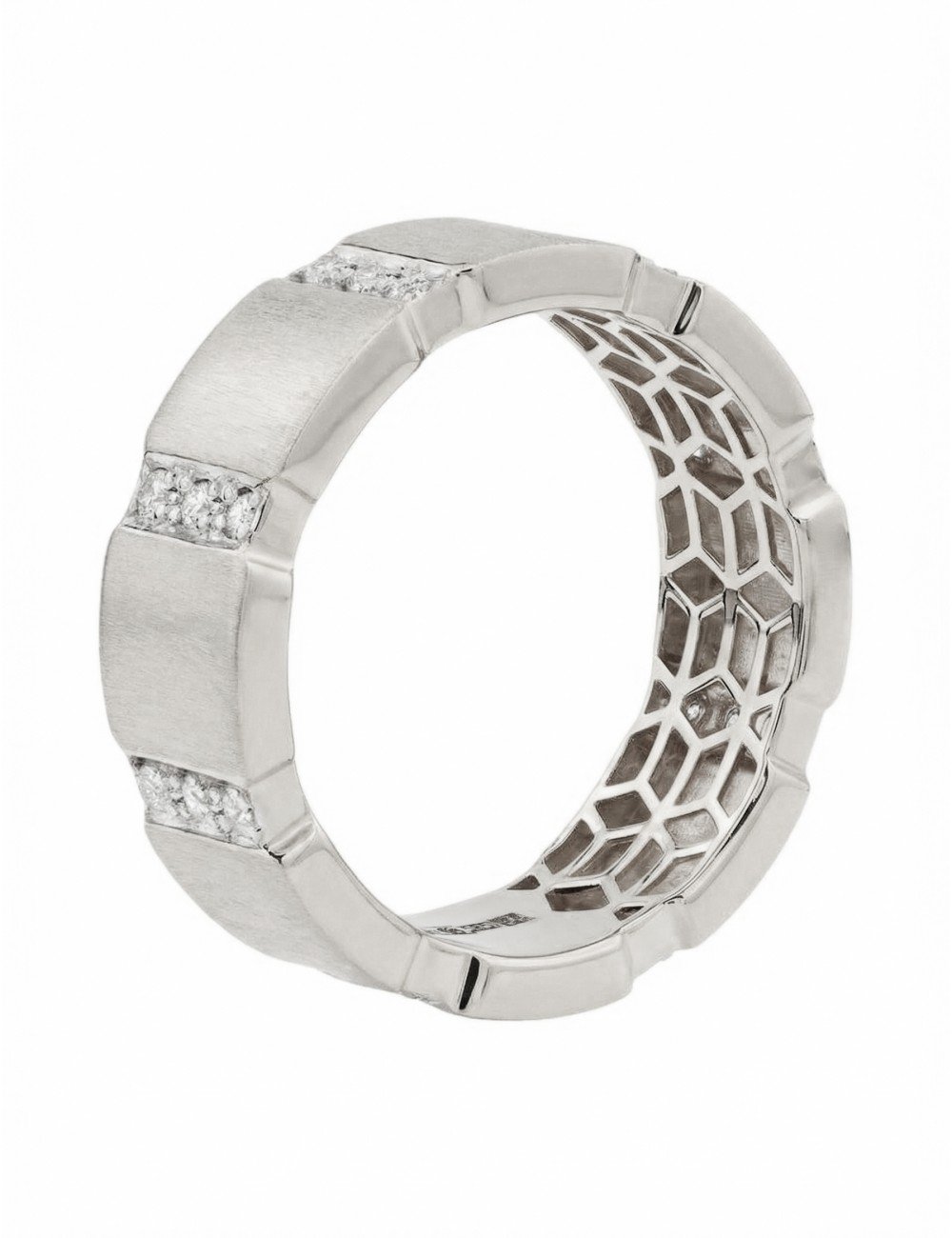 Кольцо из белого золота c бриллиантами