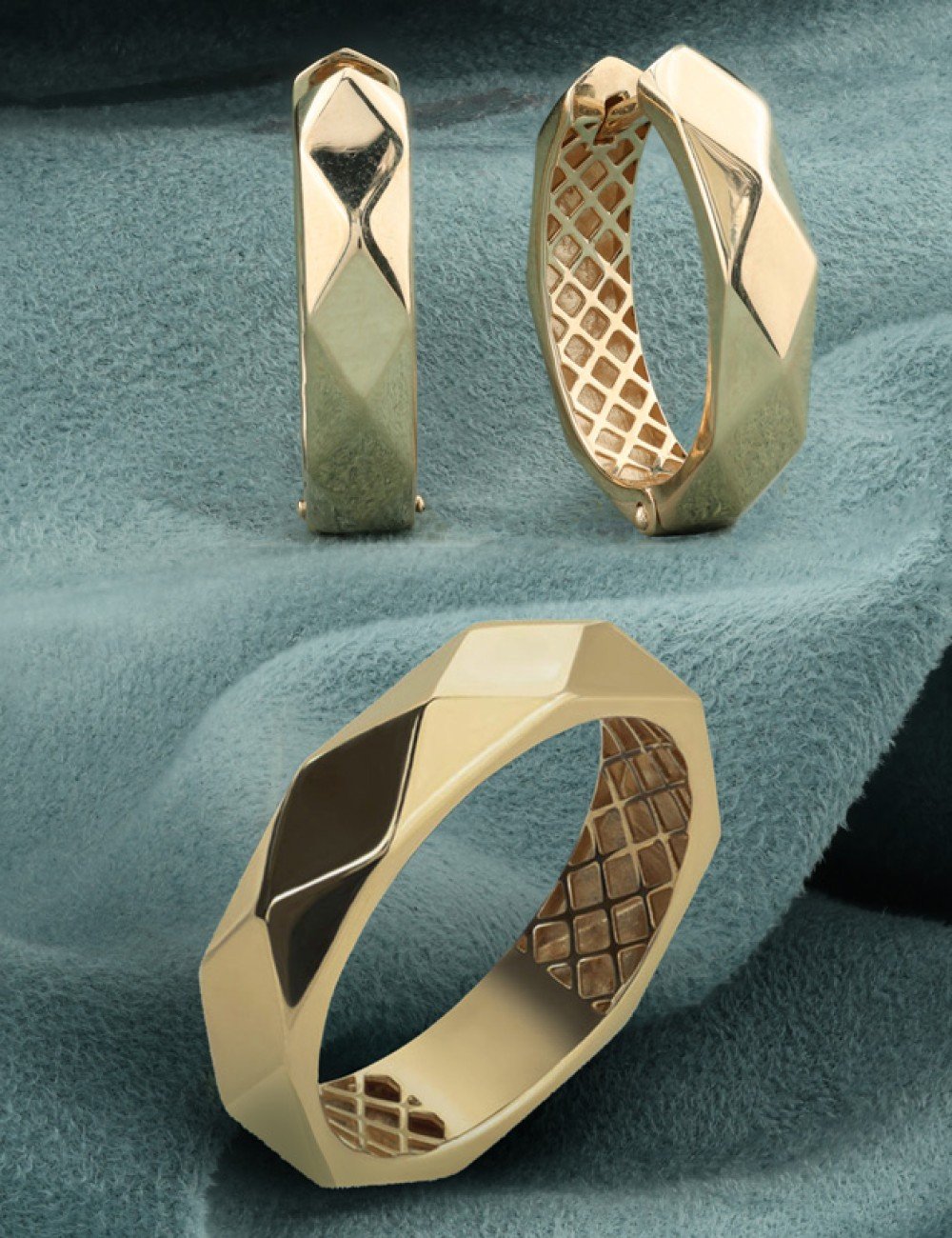 Кольцо из золота