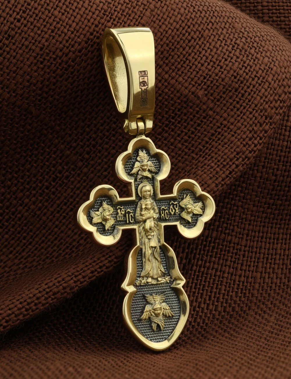 Крест из лимонного золота