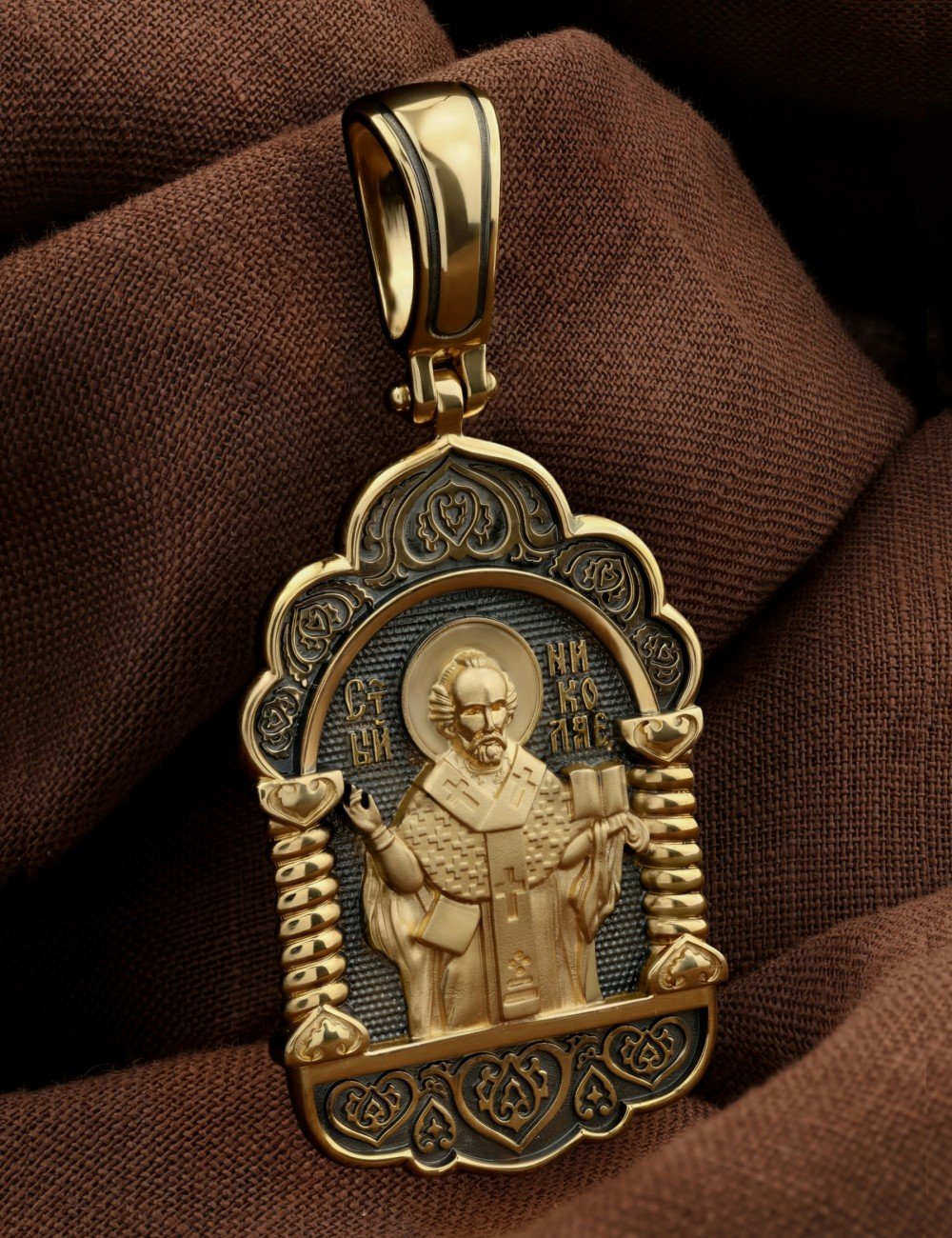 Образок из лимонного золота